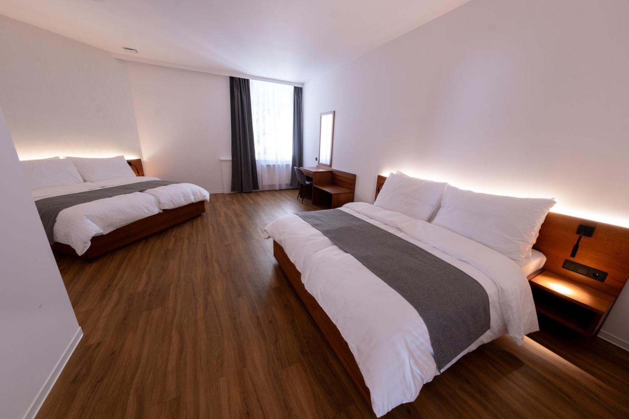 It Centrum Apartments Врхлаби Номер фото