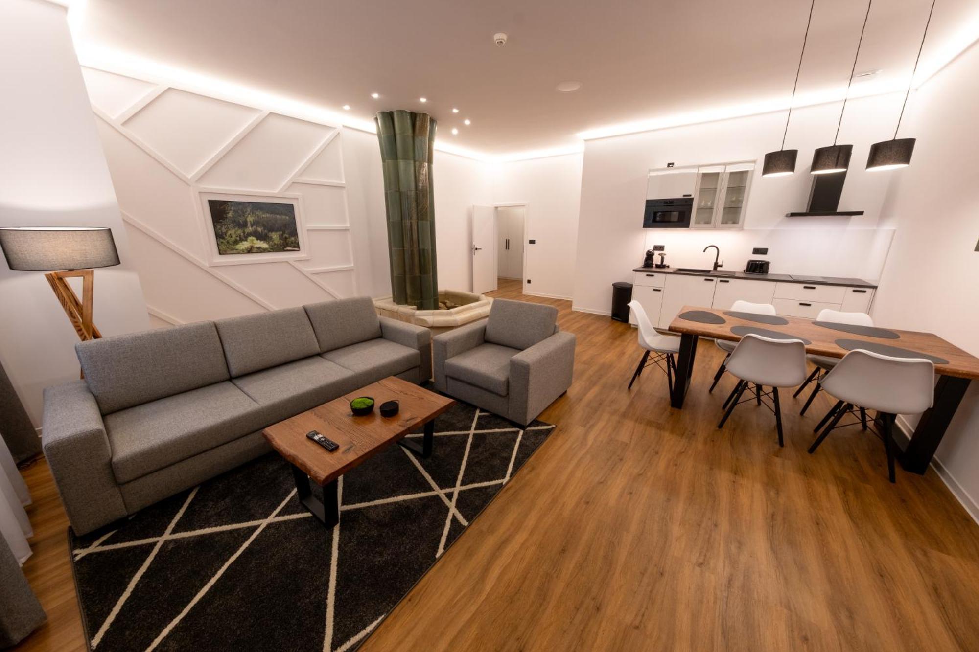 It Centrum Apartments Врхлаби Номер фото